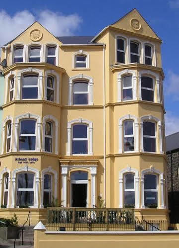 Albany Lodge Portrush Exterior foto